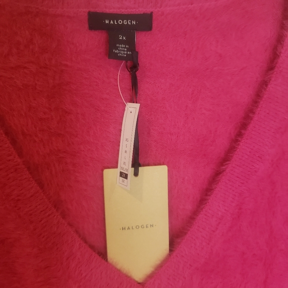Halogen V Neck Fuzzy Sweater Pink Berry 2X - Picture 4 of 6